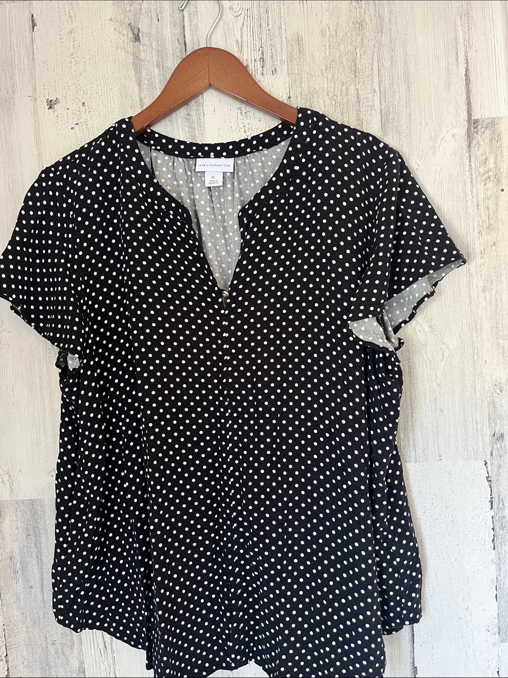 Liz Claiborne Black and White Polka Dot Short Sleeve Blouse